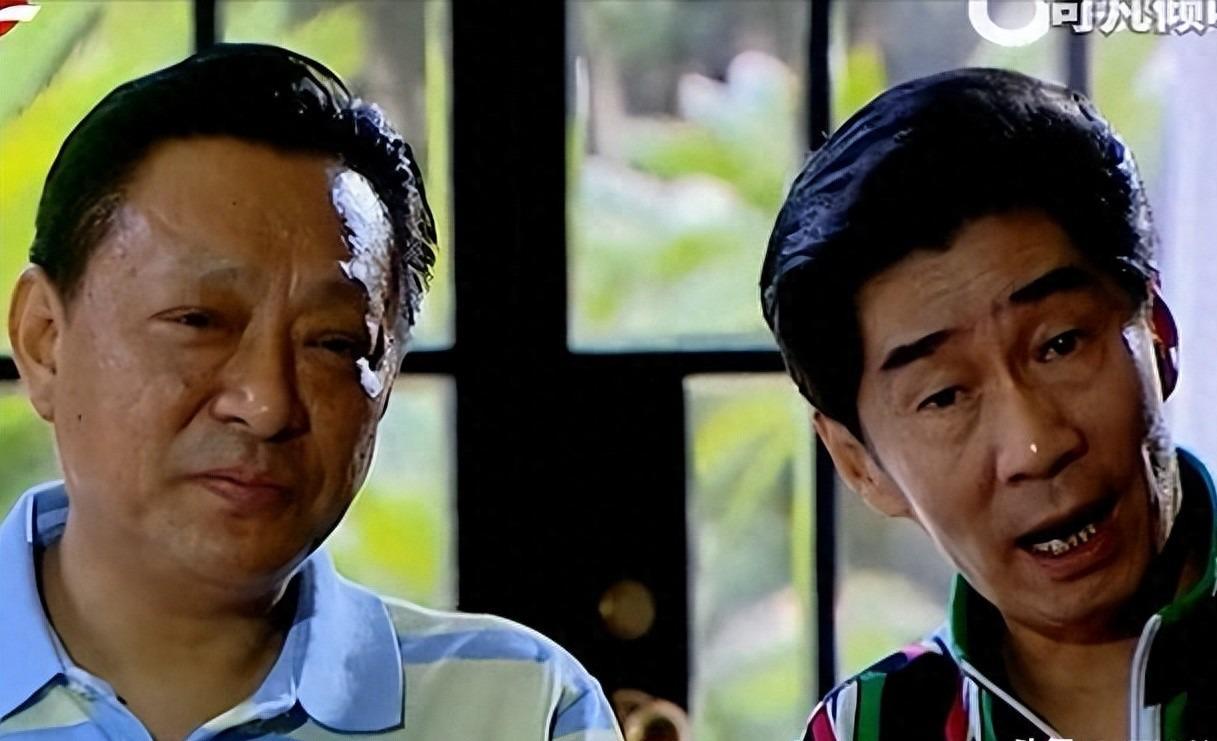 咪咕体育官方网站-阿德阿庆原来都是球迷！出席上海高中足球联赛，年近70又获新身份